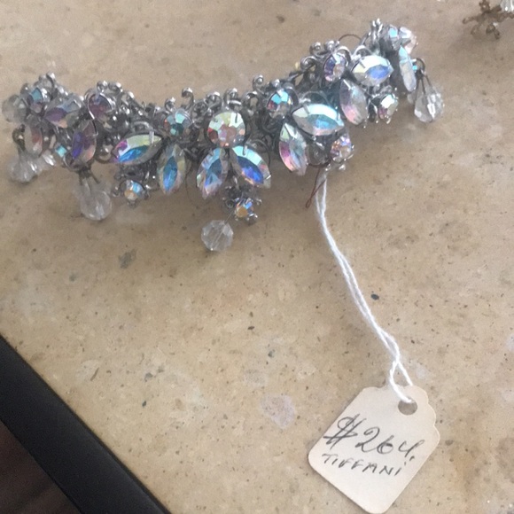 Gorgeous new tiara brand Tiffani - Picture 2 of 4